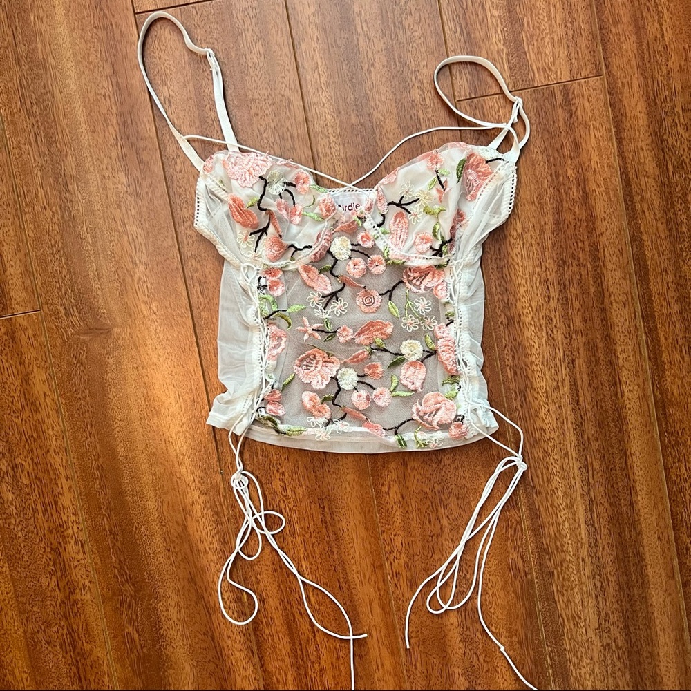 Verge girl embroidered lace up bustier top